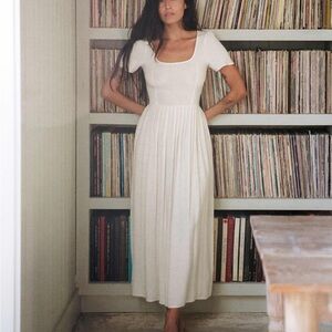 Christy dawn eggshell scarlet dress size medium